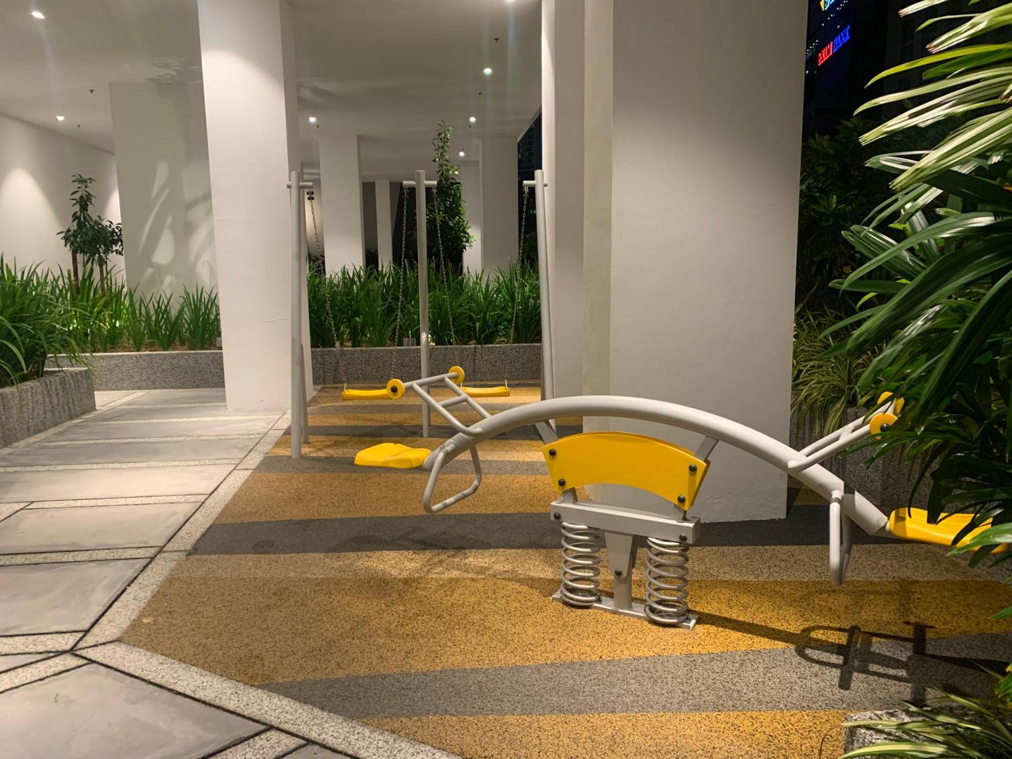 Makam Service Suites Berjaya Times Square Kuala Lumpur Luaran gambar