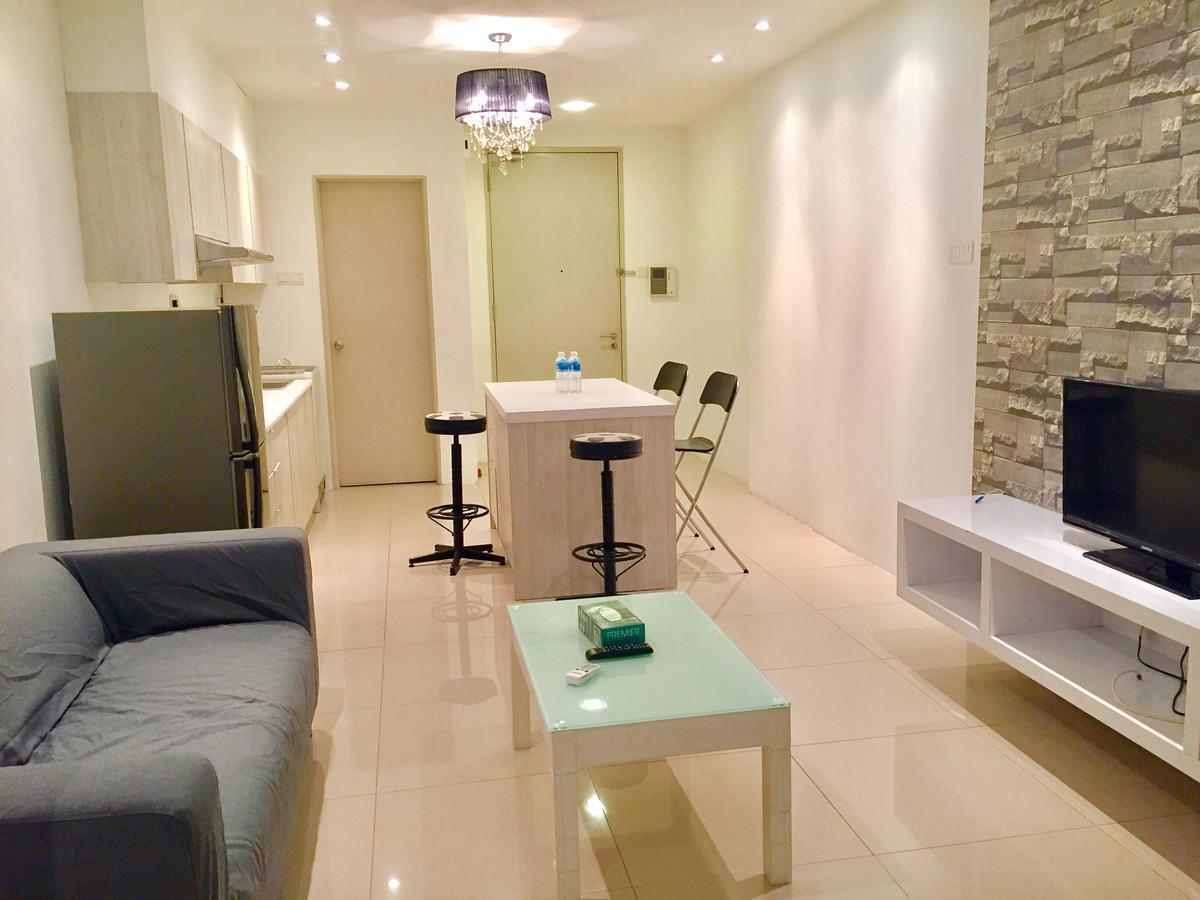 Makam Service Suites Berjaya Times Square Kuala Lumpur Luaran gambar